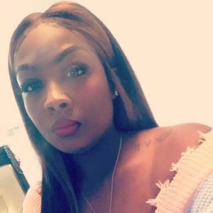 Meet your Posher, Toni